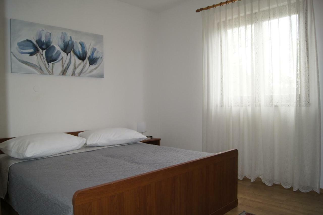 Apartmani Popovic Porec Exterior photo
